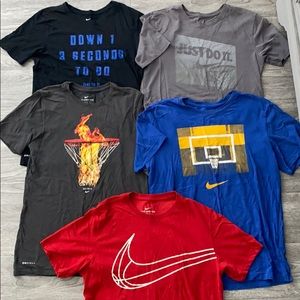 Men’s basketball Nike dri-fit T-shirt’s Small